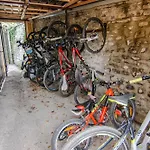 Hisa Taljat Tatil Evi Most na Soči