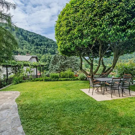 Hisa Taljat Tatil Evi Most na Soči