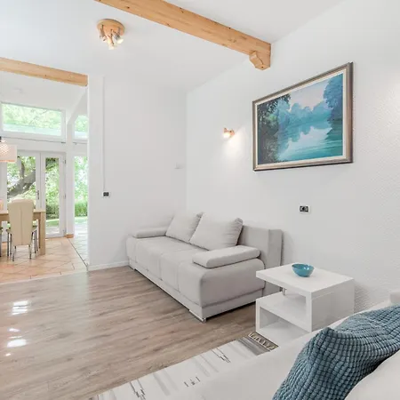 Hisa Taljat * Most na Soči